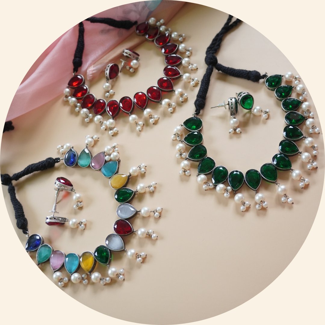 silver replica necklace set