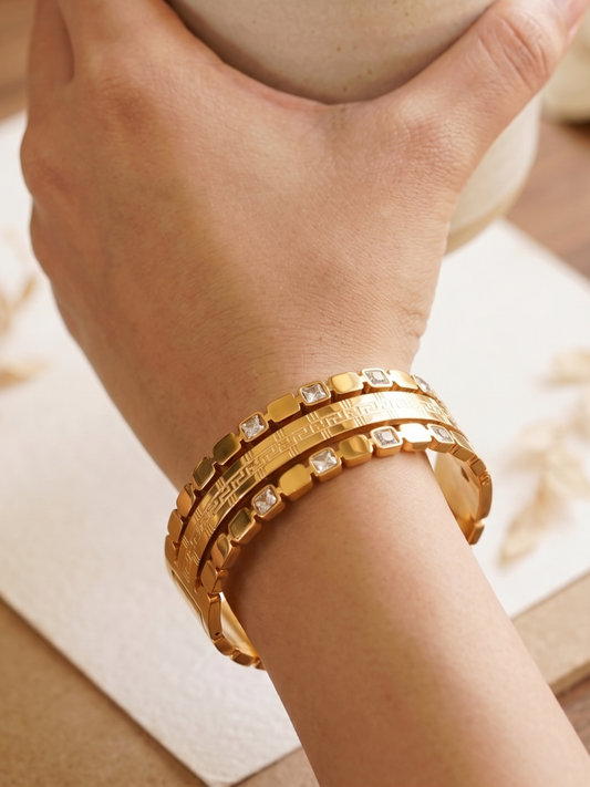 Anti Tarnish Classic Designed Ladies Bangle