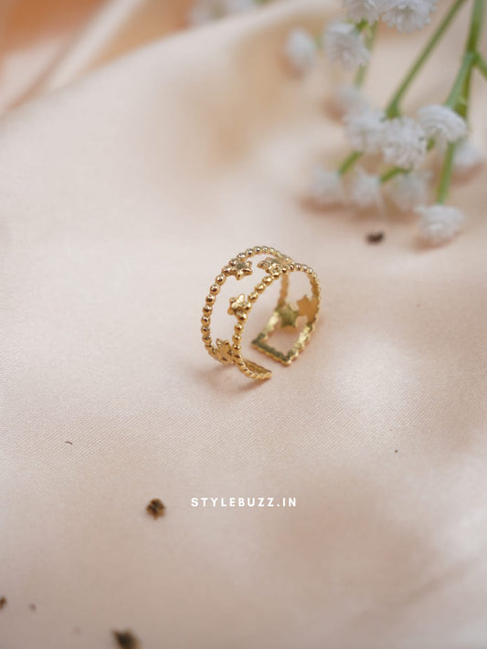 Anti Tarnish Elegant Designed Gold Toned Finger Ring