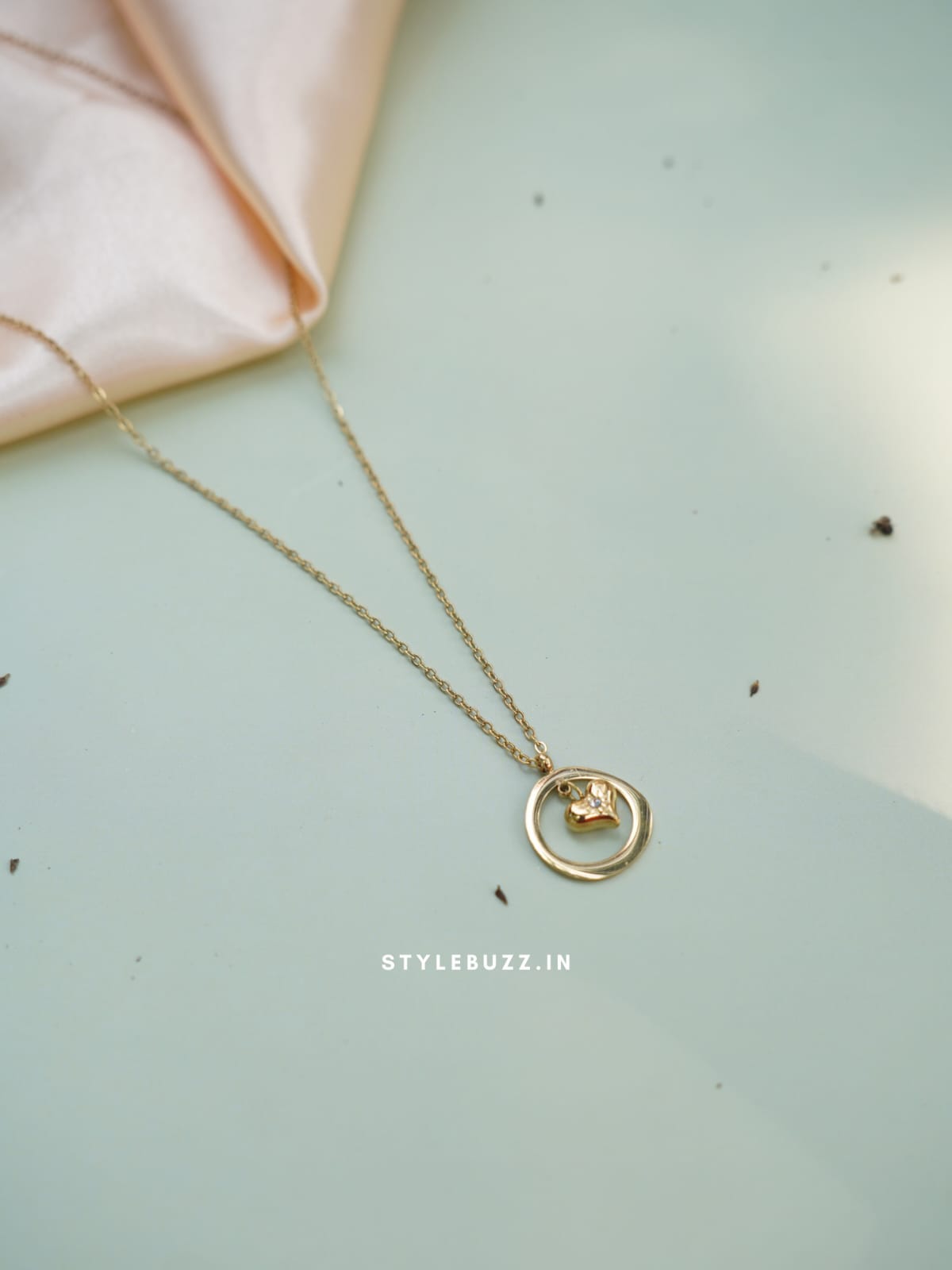 Anti Tarnish Fabulous Harmony Heart Designed Necklace