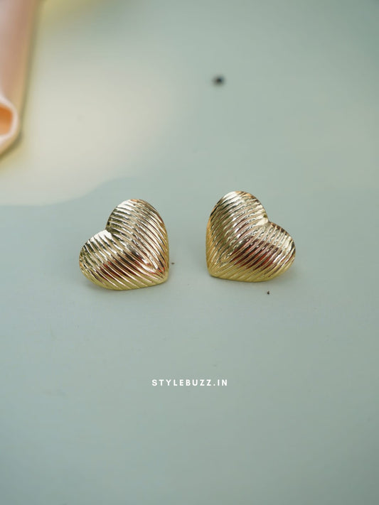 Anti Tarnish Heart Designed Stud For Women
