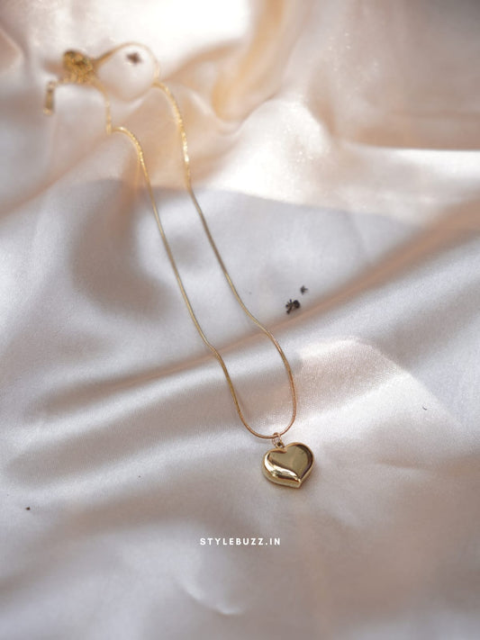 Anti Tarnish Heart Shaped Fancy Necklace