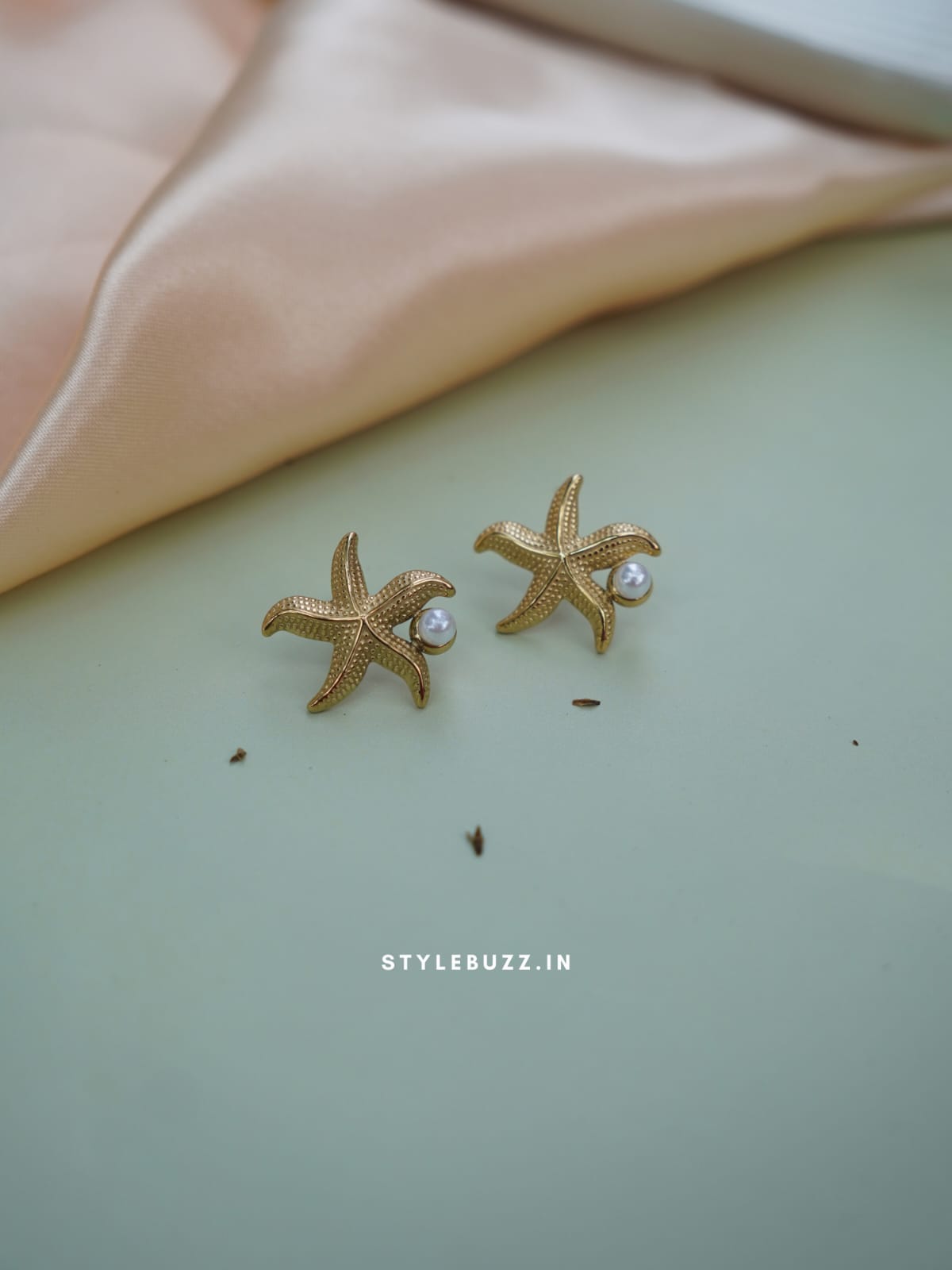 Anti Tarnish Starfish Designed Stud Earrings With White Pearl