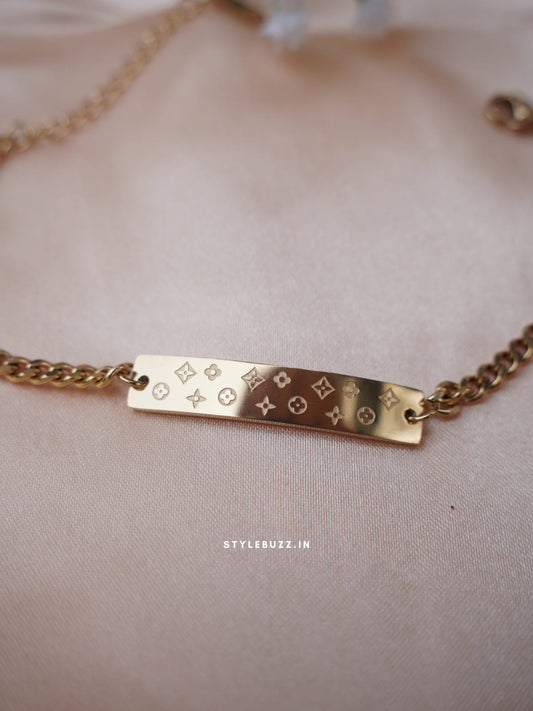 Anti Tarnish Unisex Elegant Designed Bracelet