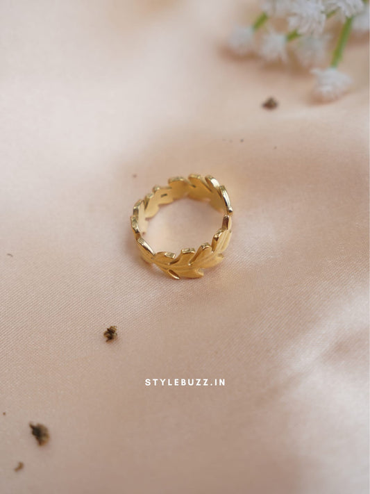 Anti Tarnish Gold Toned Leaf Designed Finger Ring For Woman