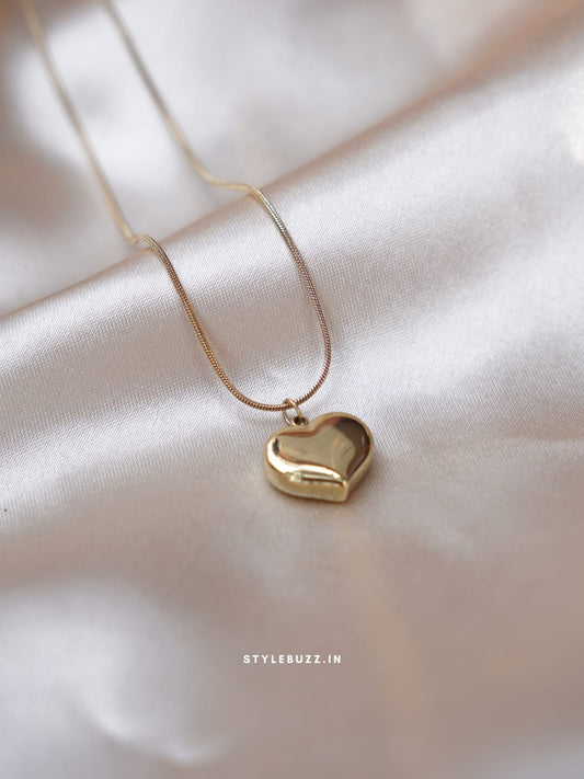 Anti Tarnish Heart Shaped Fancy Necklace