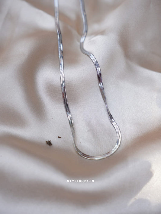 Anti Tarnish Silver Tone Snake Designed Necklace