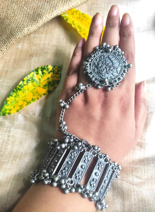 Black Polish Hand Harness Bracelet