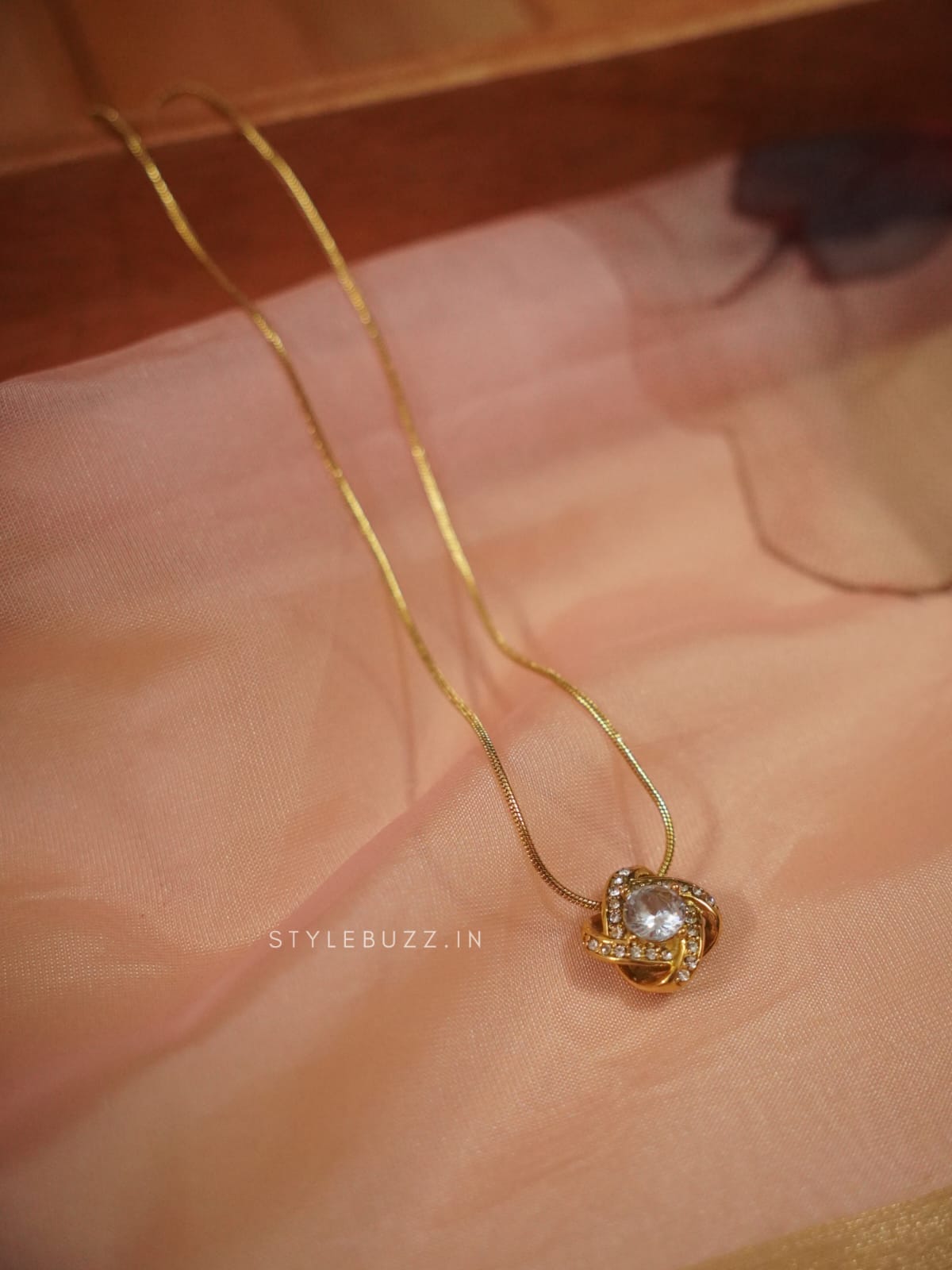 Anti Tarnish Classic Designed Monalisa Stoned Necklace