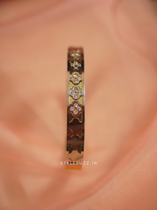 Anti Tarnish Noha Bracelet