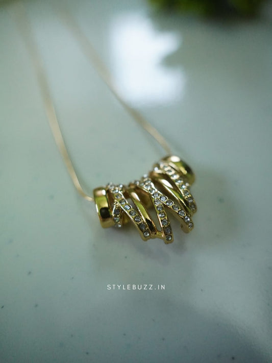 Anti Tarnish Gold Toned Stylish Stoned Necklace
