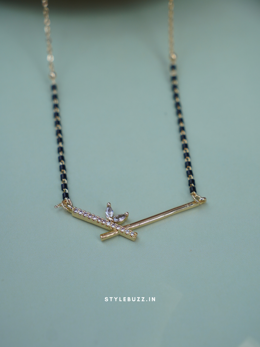 Waterproof leaf design mangalsutra