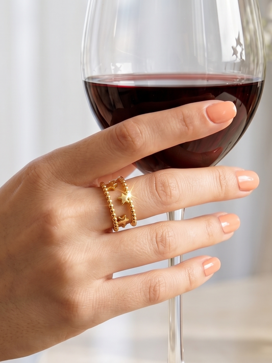 Anti Tarnish Elegant Designed Gold Toned Finger Ring