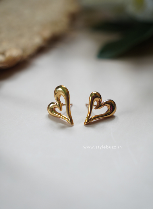 Anti Tarnish Cute Heart Shaped Ear Stud