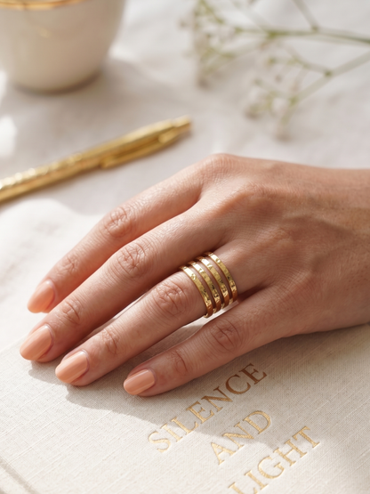 Anti Tarnish Spinner Designed Finger Ring