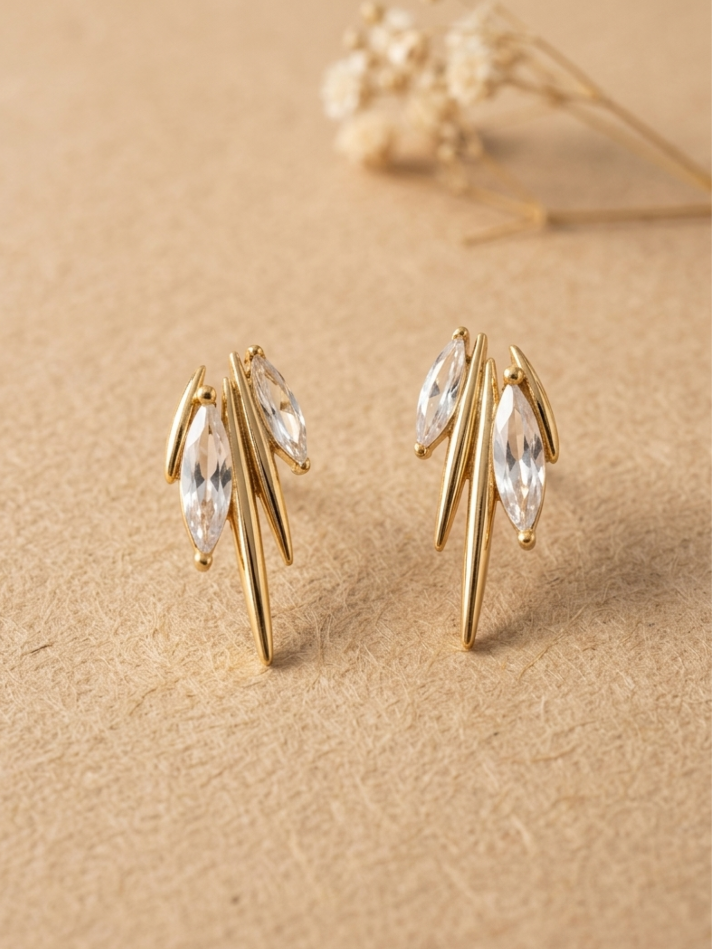 Anti tarnish statement ear stud with big stone