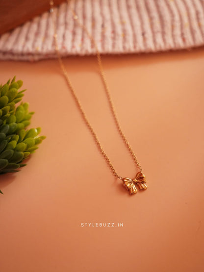 Anti Tarnish Bow Designed Cute Necklace