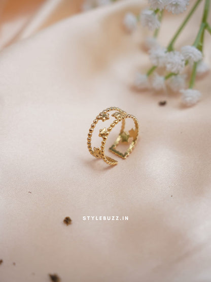 Anti Tarnish Elegant Designed Gold Toned Finger Ring