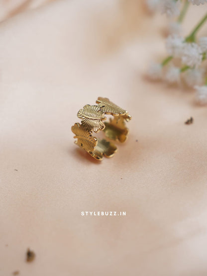 Anti Tarnish Flower Designed Gold Toned Finger Ring