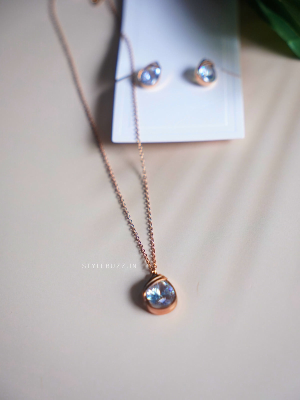 Anti Tarnish Rose Gold Plated Necklace With Earrings