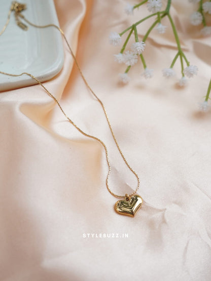 Anti Tarnish Stylish Heart Designed Necklace