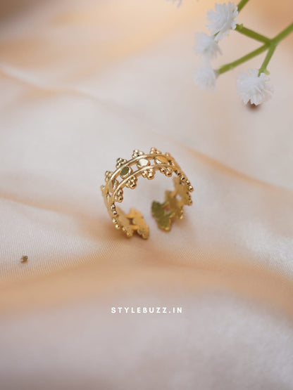 Anti Tarnish Trendy Gold Toned Finger Ring