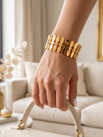Anti Tarnish unique Designed Bangle