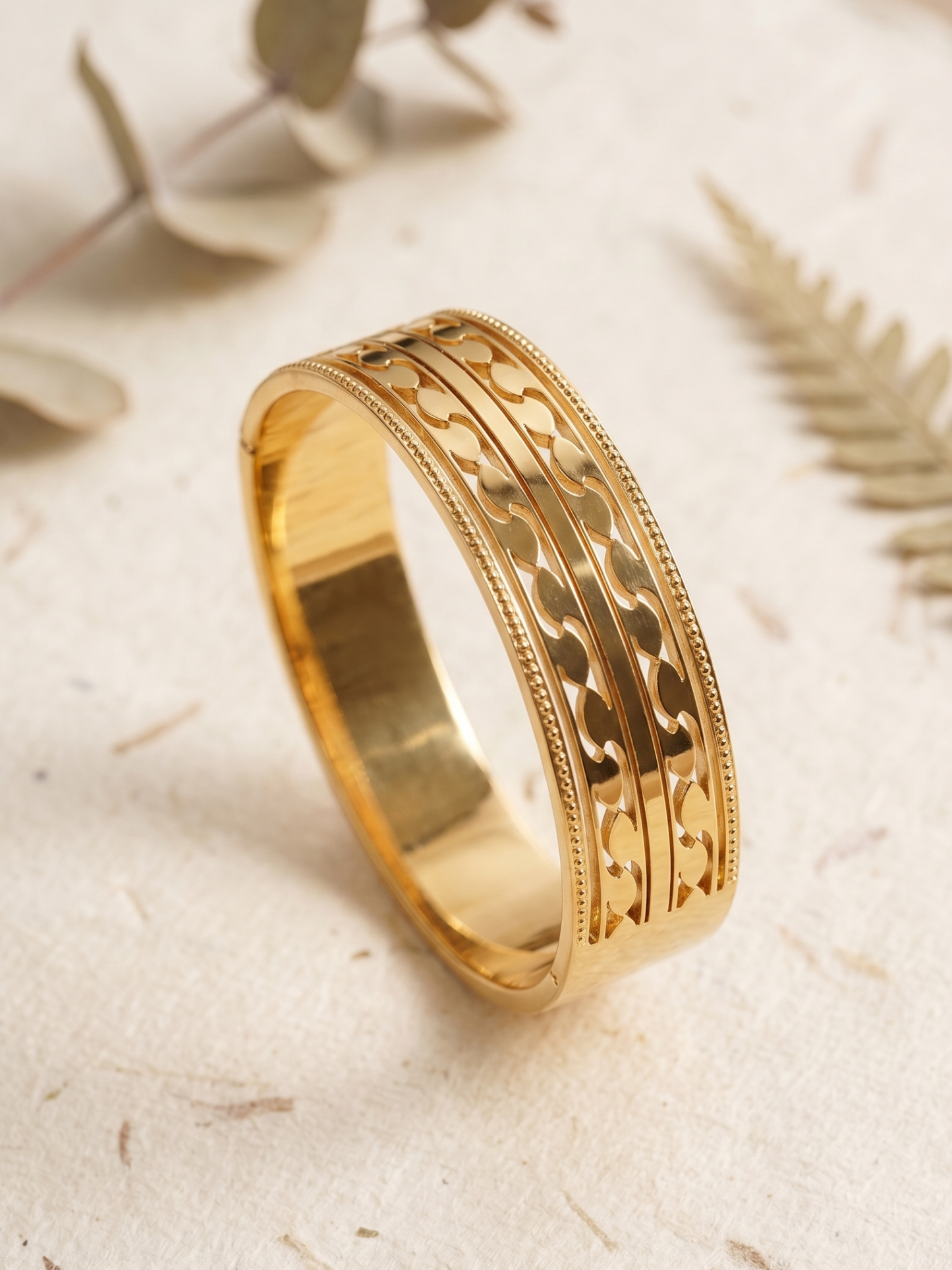 Anti Tarnish Beautiful Designed Bangle