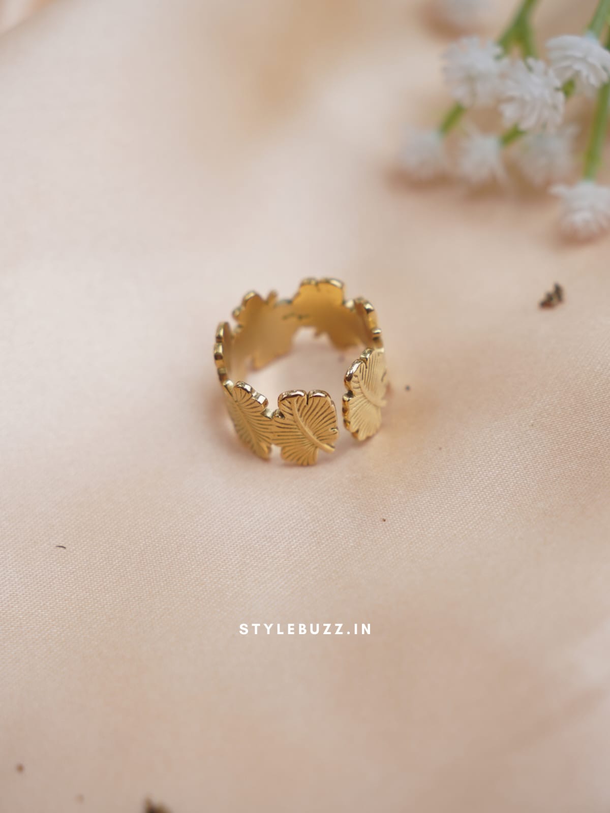 Anti Tarnish Flower Designed Gold Toned Finger Ring