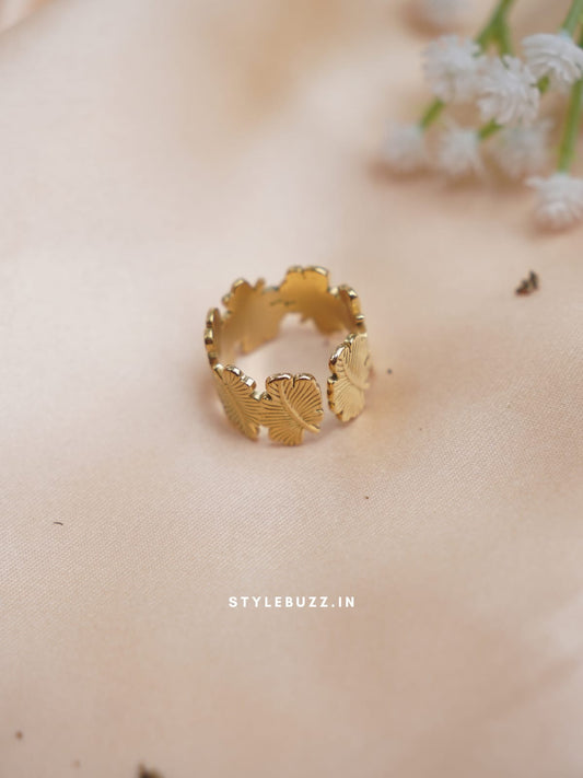 Anti Tarnish Flower Designed Gold Toned Finger Ring