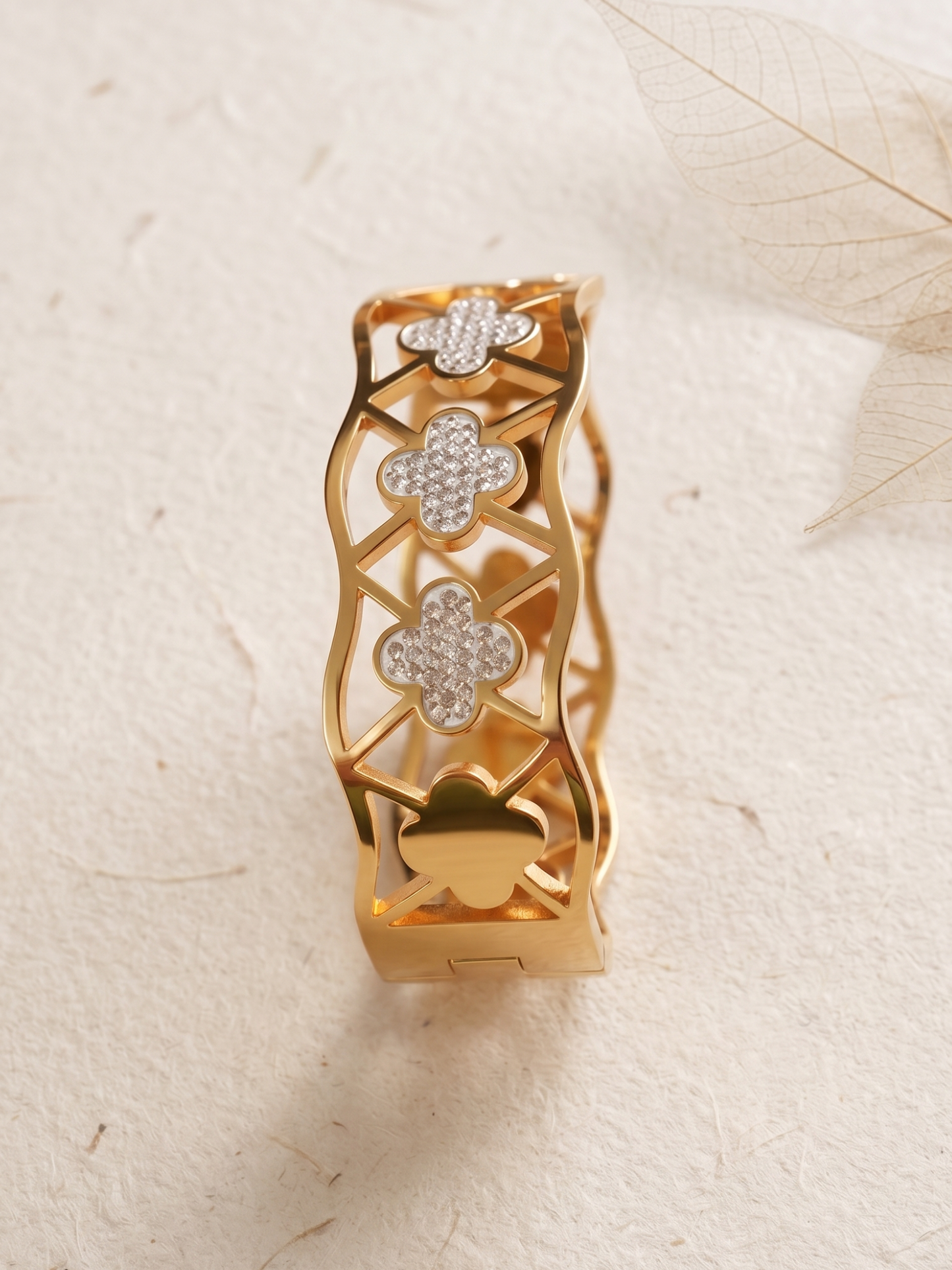 Anti Tarnish Gorgeous Designed Adjustable Bangle