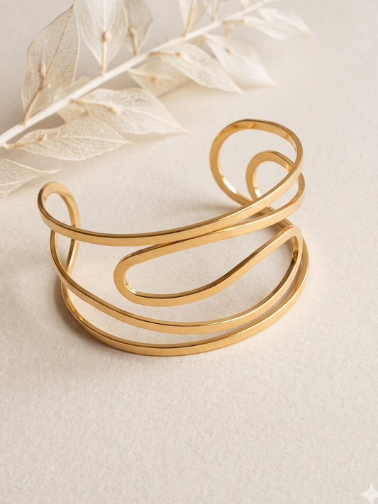 Anti Tarnish Sleek Wire Golden Cuff