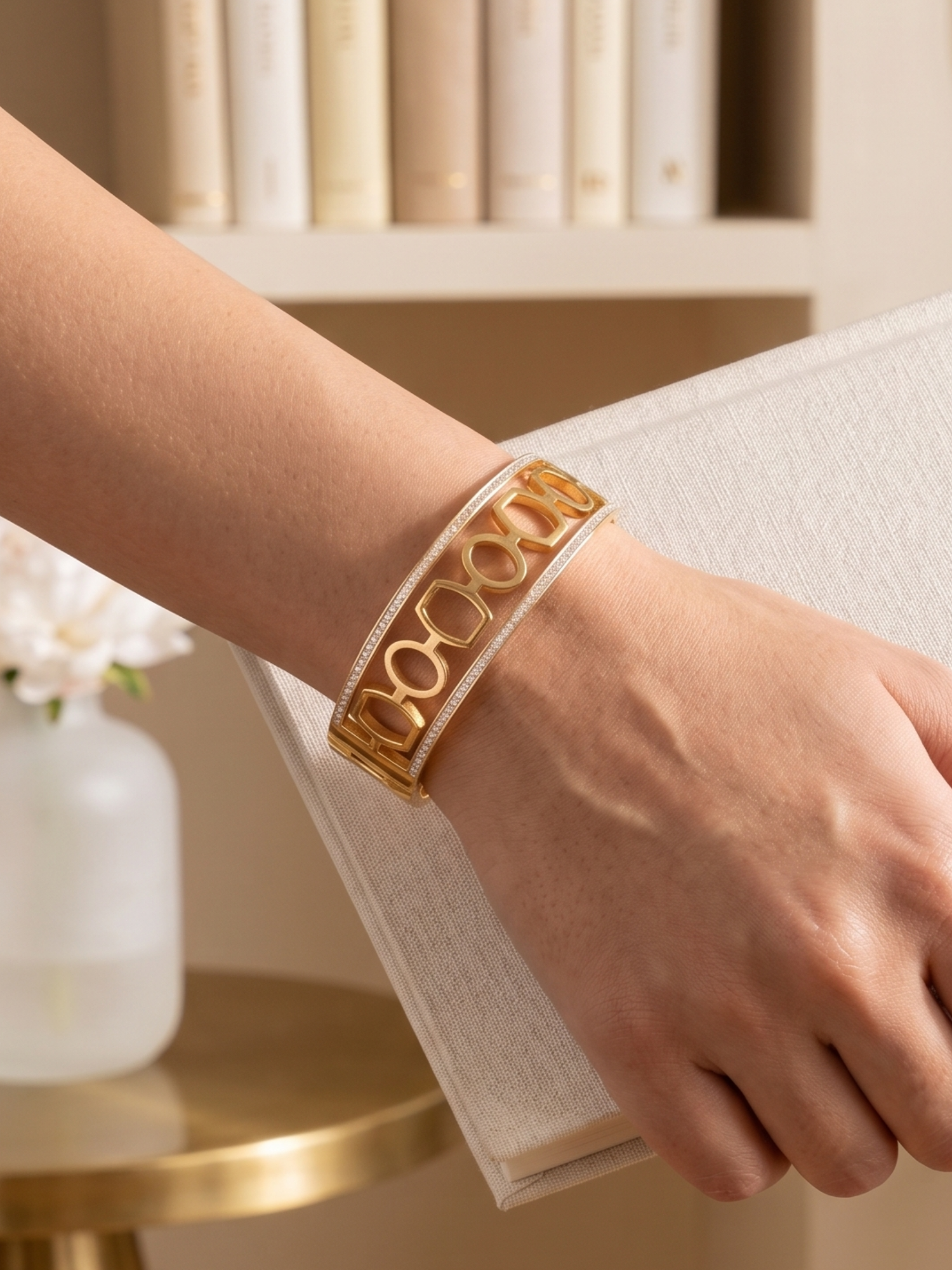Anti Tarnish Stainless Steel Bangle For Women