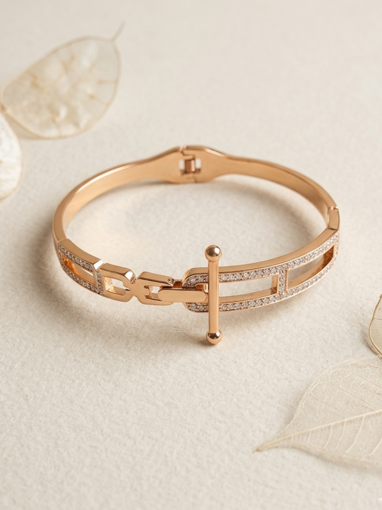 Anti Tarnish Stainless Steel Front Open Bracelet