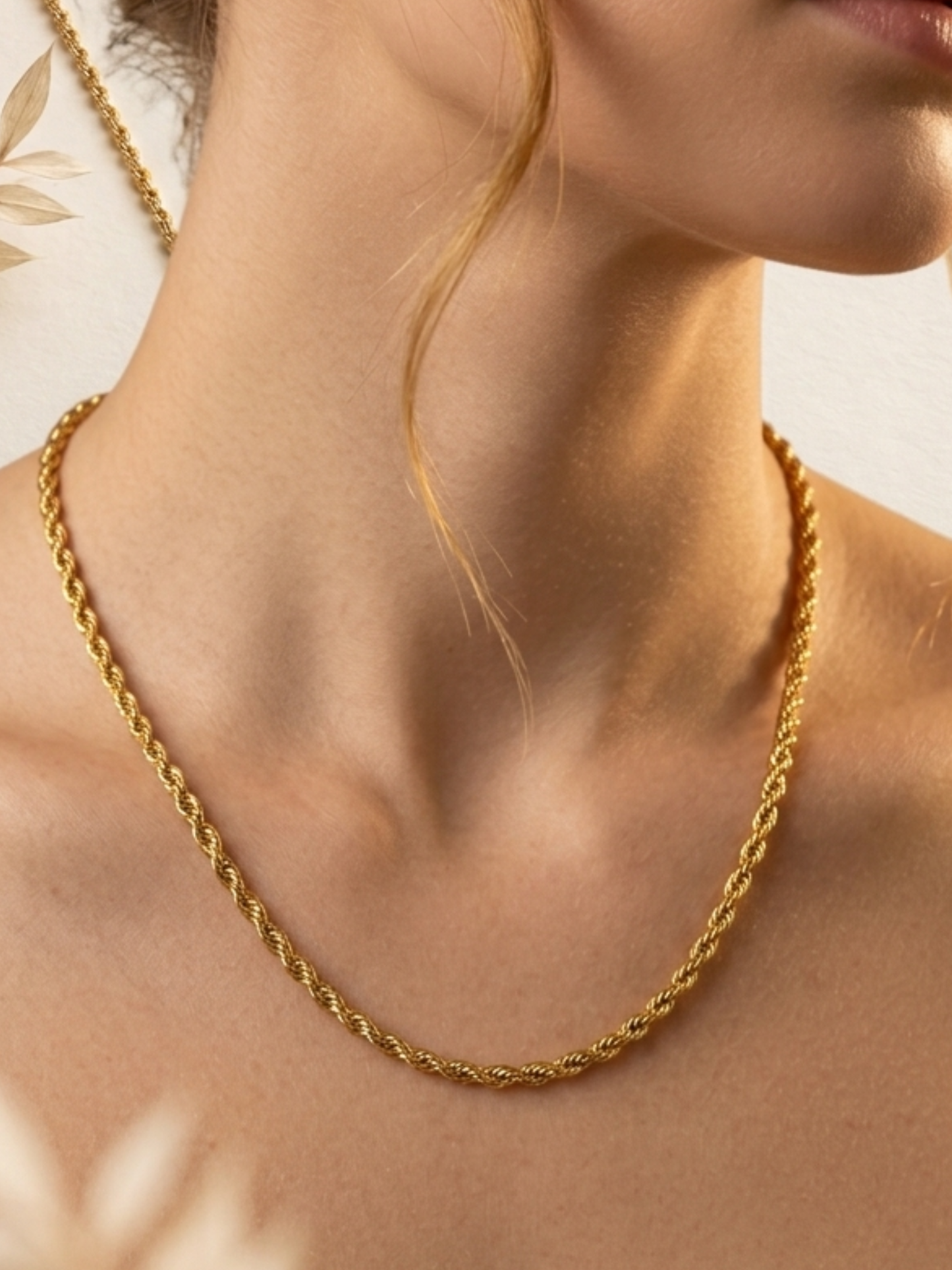 Anti tarnish waterproof rope chain