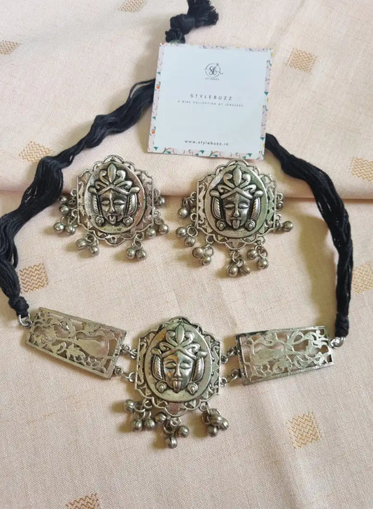 Black Polish Goddess Adjustable Neckpiece with matching Earrings