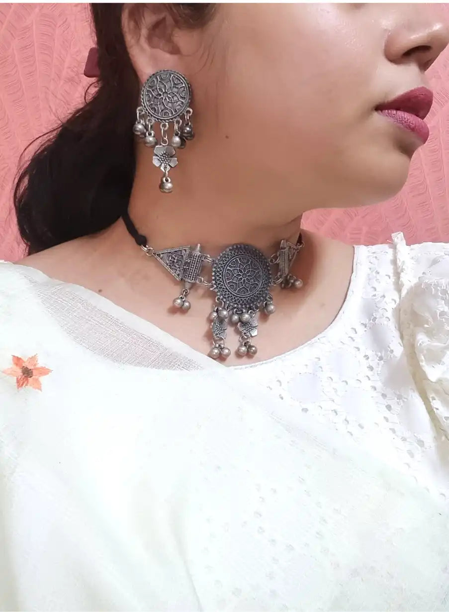 Black Polish Adjustable ethnic Choker with matching Earrings.