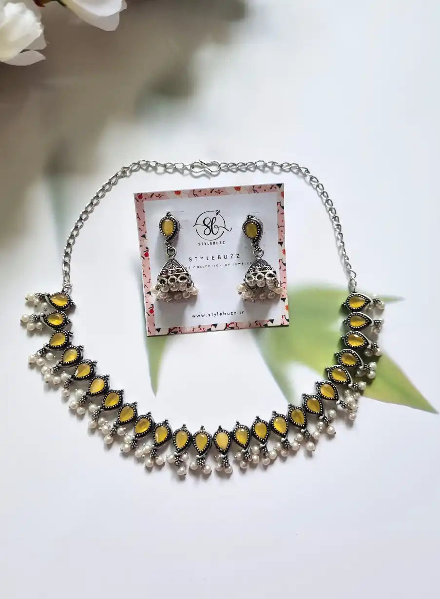 German Silver Exclusive Yellow Monalisha Stone Necklace