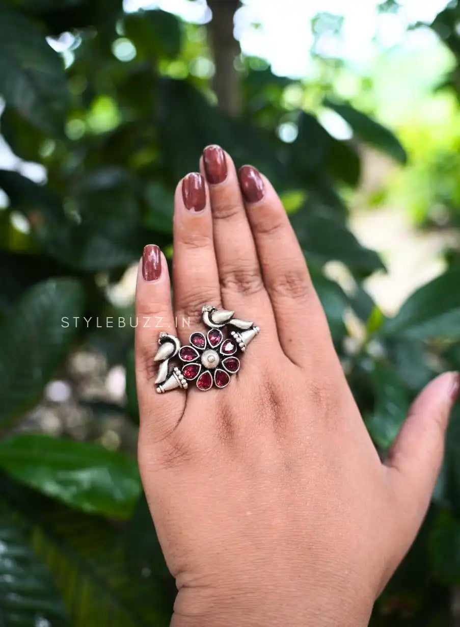 Silver Replica Beautiful Birds Finger Ring