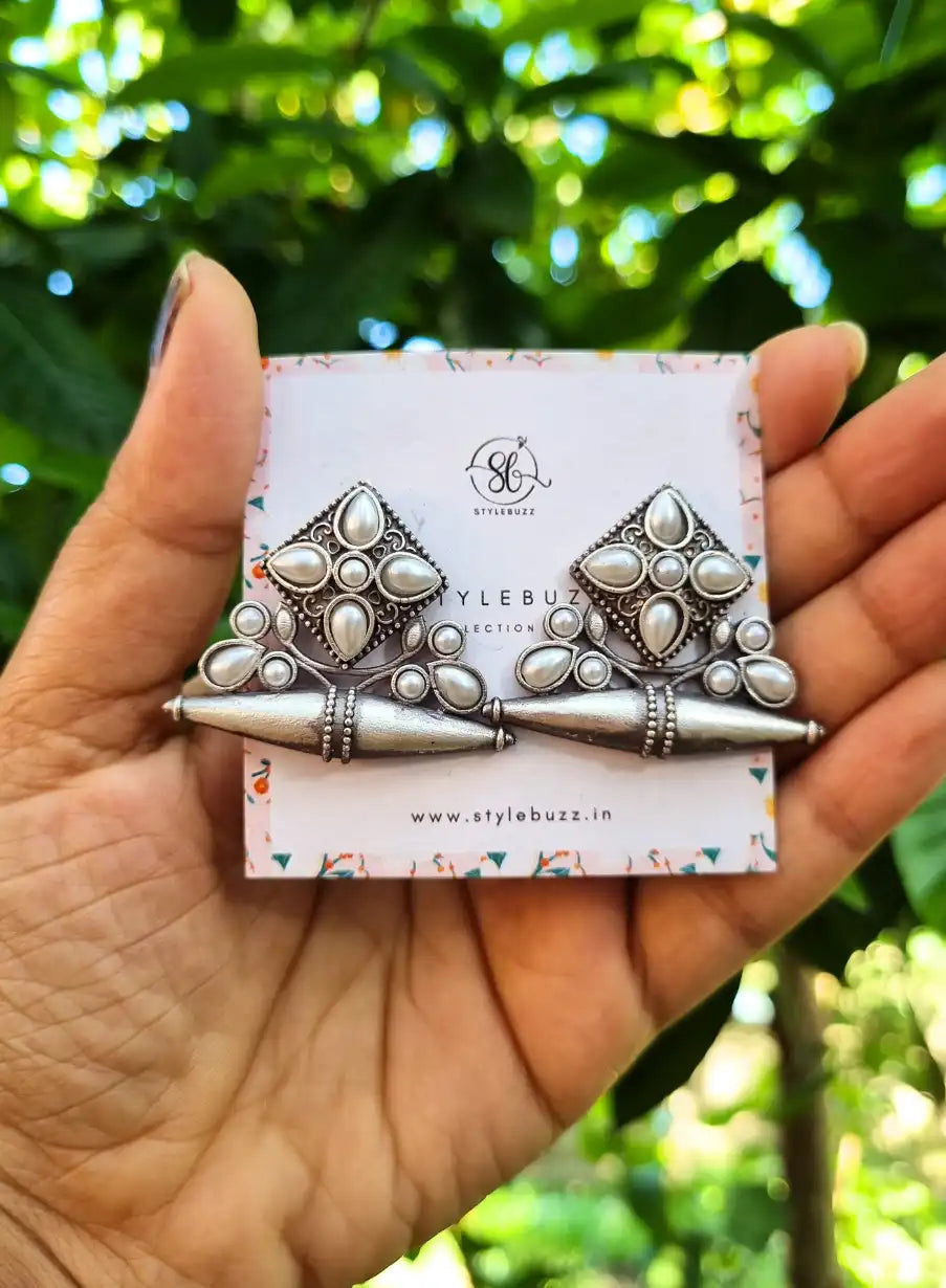 Silver Replica White Beads Stud