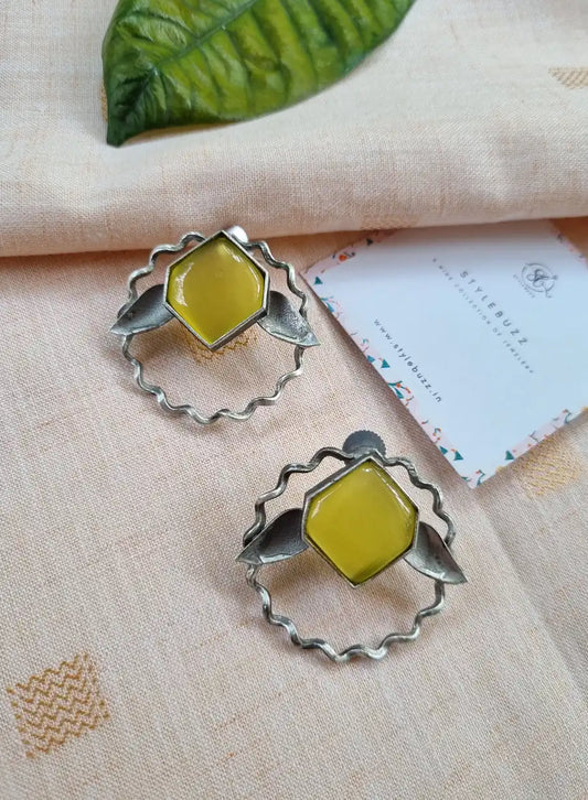 Replica Gorgeous Yellow Monalisha Stone Stud Earrings