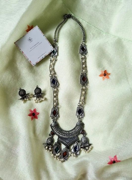 Black Polish High Quality Long Neckpiece