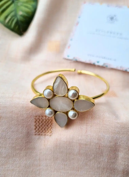 Golden Brass Stunning MOP Bangle