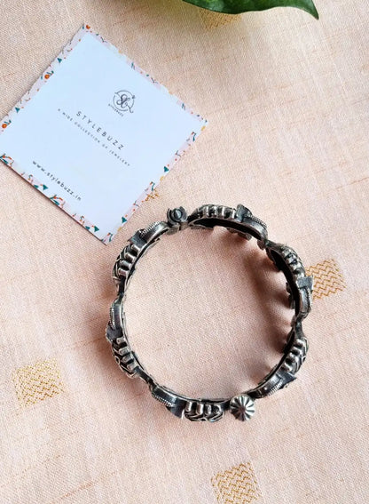 Replica Classy Gaja Bangle
