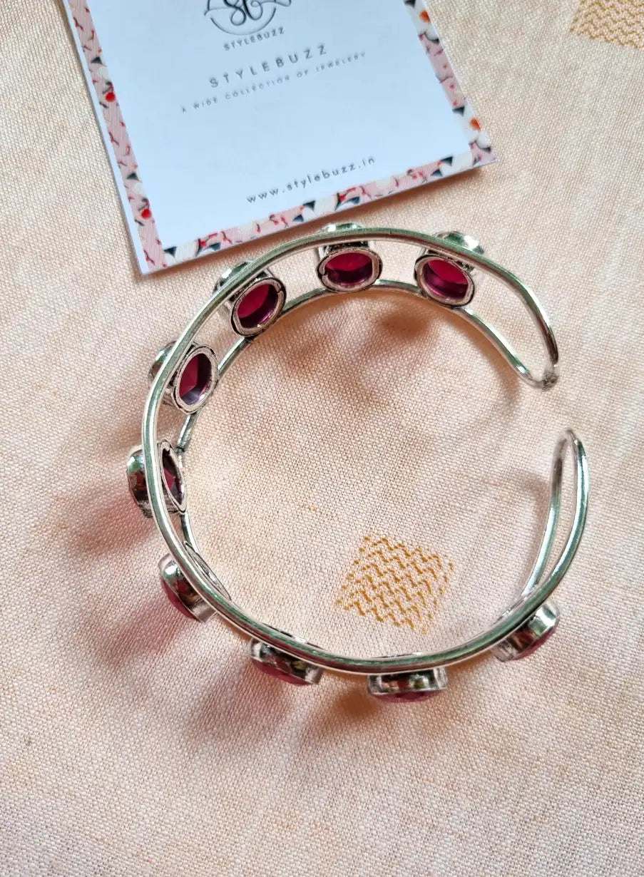 German Silver Stylish Monalisha Stone Bangle.