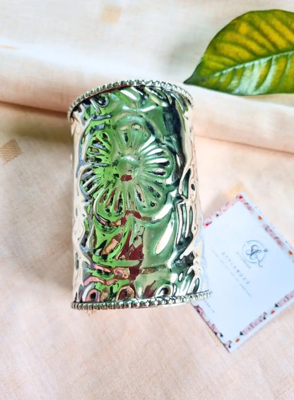 German Silver Stylish Hand Cuff