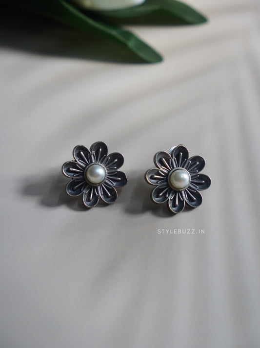 Silver Replica Flower Ear Stud