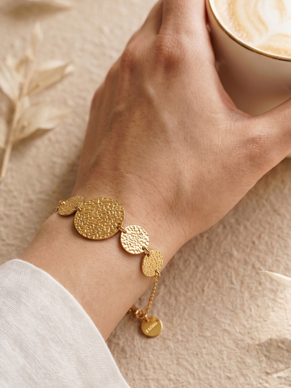 Waterproof anti tarnish statement chain bracelet