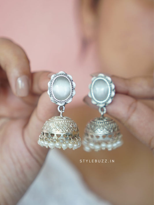 Premium White Stoned Trendy Jhumka