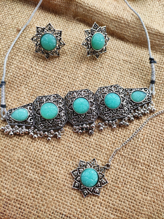 Black Polish Sea Green Colored Choker , Earrings and Tikli